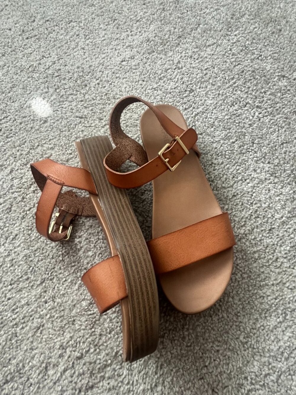 Express Tan Platform Sandals Brown Ankle Strap Chunky Sole Summer Shoes